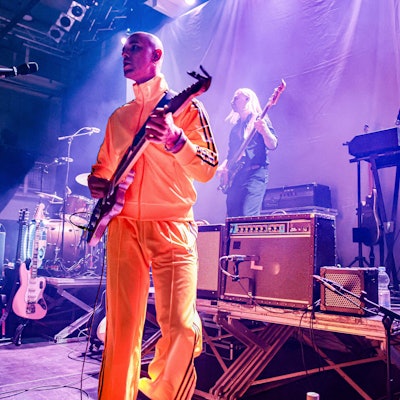 Das Bild zeigt Drangsal beim Konzert im Bürgerhaus Stollwerck.Foto:Dirk Borm