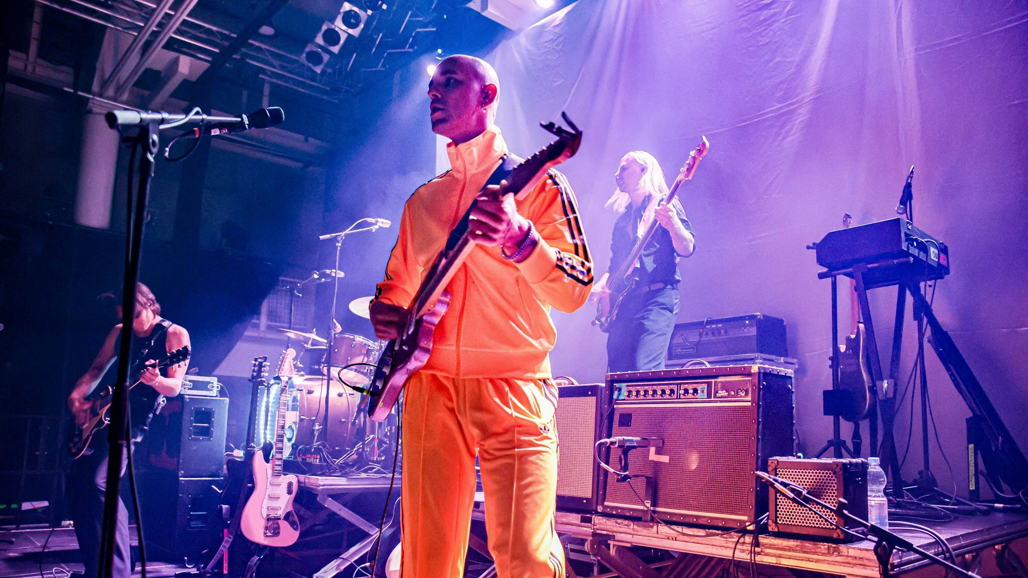 Das Bild zeigt Drangsal beim Konzert im Bürgerhaus Stollwerck.Foto:Dirk Borm