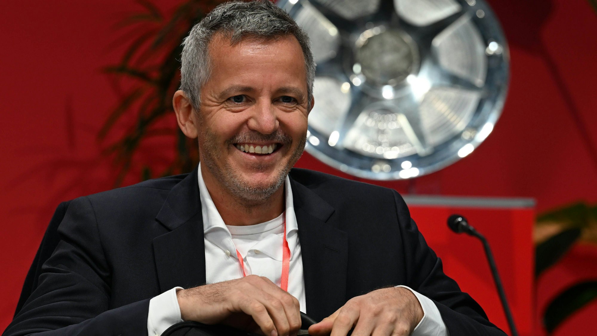 27.09.2025 , xophax, Fussball 1.Bundesliga, 1.FC Koeln Mitgliederversammlung , Präsidentenwahl. Rhein Energie Stadion Jahreshauptversammlung am Samstag den 27.09.2025. 1.FC Köln Geschäftsführer Finanzen Philipp Türoff DFL/DFB REGULATIONS PROHIBIT ANY USE OF PHOTOGRAPHS as IMAGE SEQUENCES and/or QUASI-VIDEO Koeln *** 27 09 2025 , xophax, Fußball 1 Bundesliga, 1 FC Koeln Mitgliederversammlung , Präsidentenwahl Rhein Energie Stadion Jahreshauptversammlung am Samstag den 27 09 2025 1 FC Köln Geschäftsführer Finanzen Philipp Türoff DFL DFB REGULATIONS PROHIBIT ANY USE OF PHOTOGRAPHS as IMAGE SEQUENCES and or QUASI VIDEO Koeln