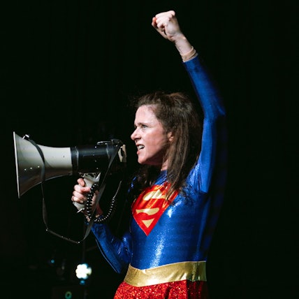 Wütend: Claude De Demo