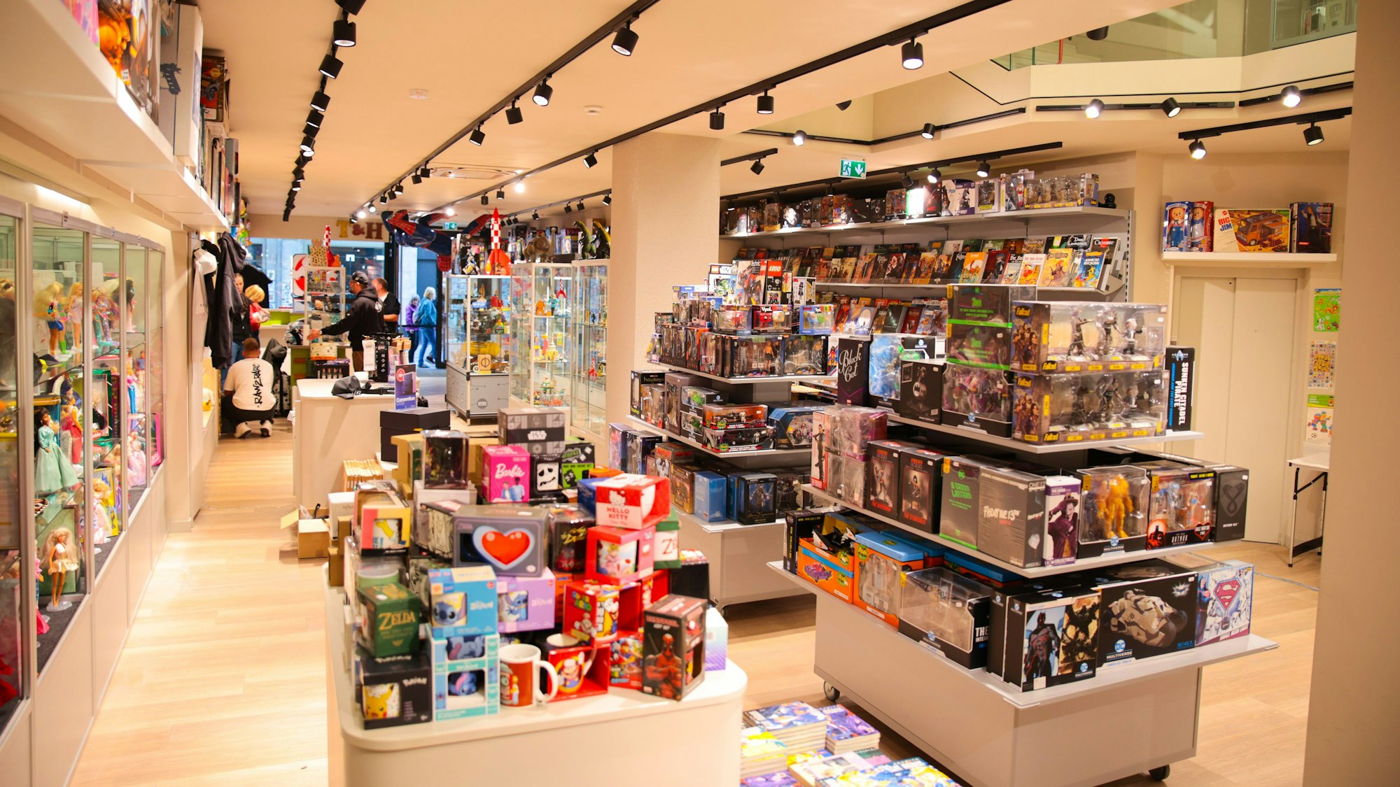 26.09.2025, Köln: Neueröffnung des Eröffnung des Comic- und Vintage-Spielzeugladen Toys&Helden:Foto:Dirk Borm