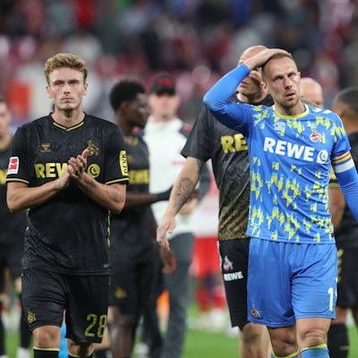 Marvin Schwäbe kassierte gegen den VfB Stuttgart zwei unglückliche Gegentreffer.