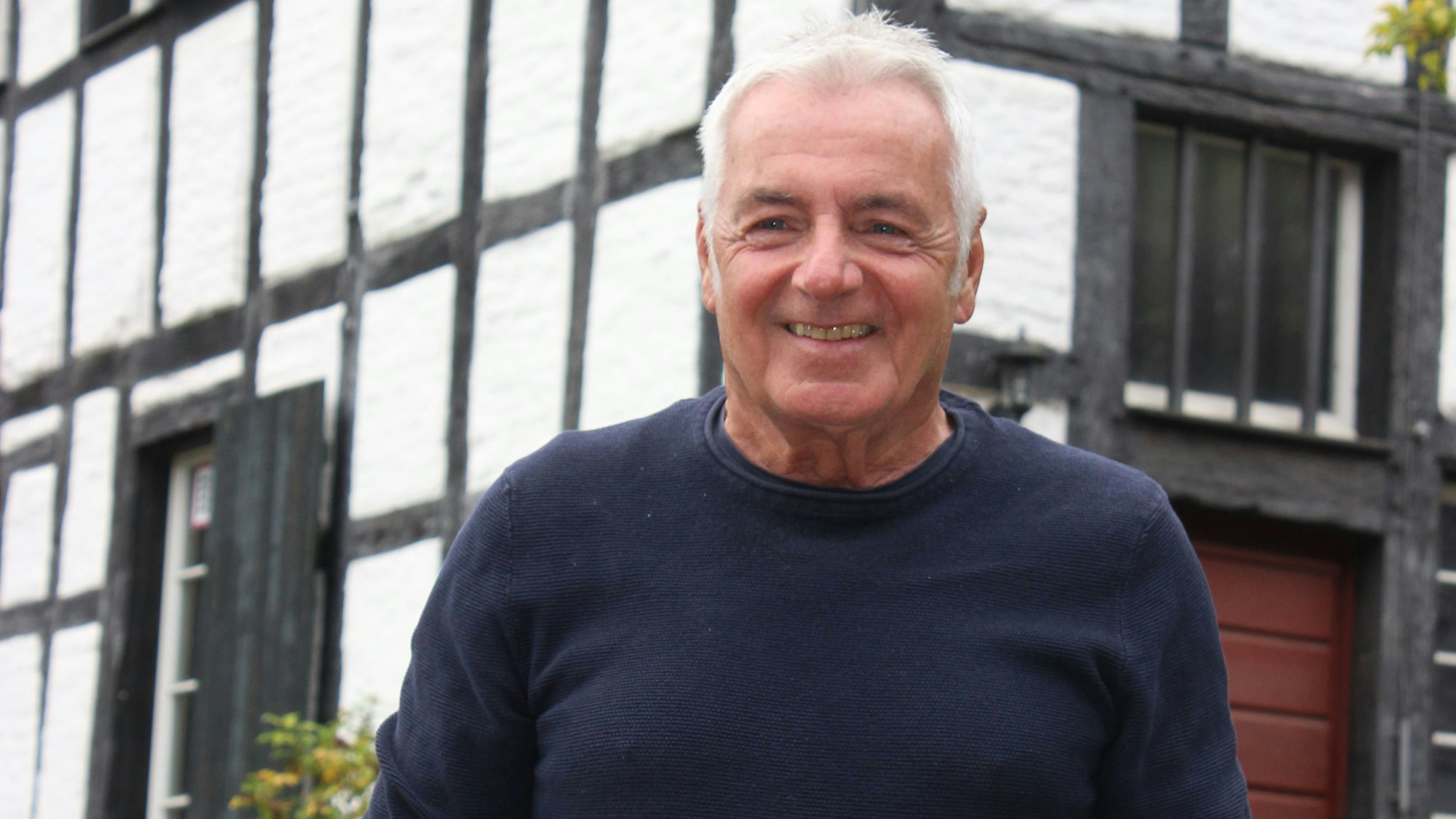 Michael Kriegel mit seinem Stadtführer