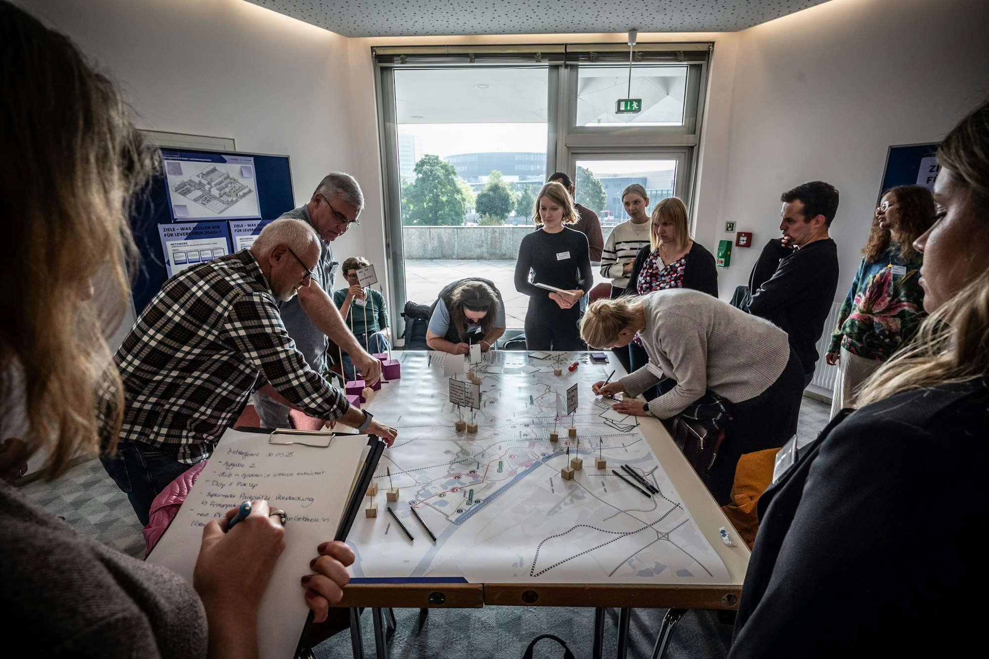 Zukunfts-Konferenz Leverkusen 2040+. Vortragssaal und Arbeitsräume Bild: Ralf Krieger