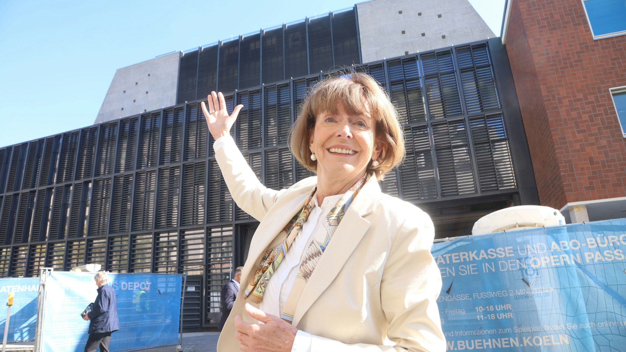 01.10.2025, Köln: Die Stadt Köln informiert über den aktuellen Stand auf der Baustelle der Bühnen am Offenbachplatz. Foto: Arton Krasniqi