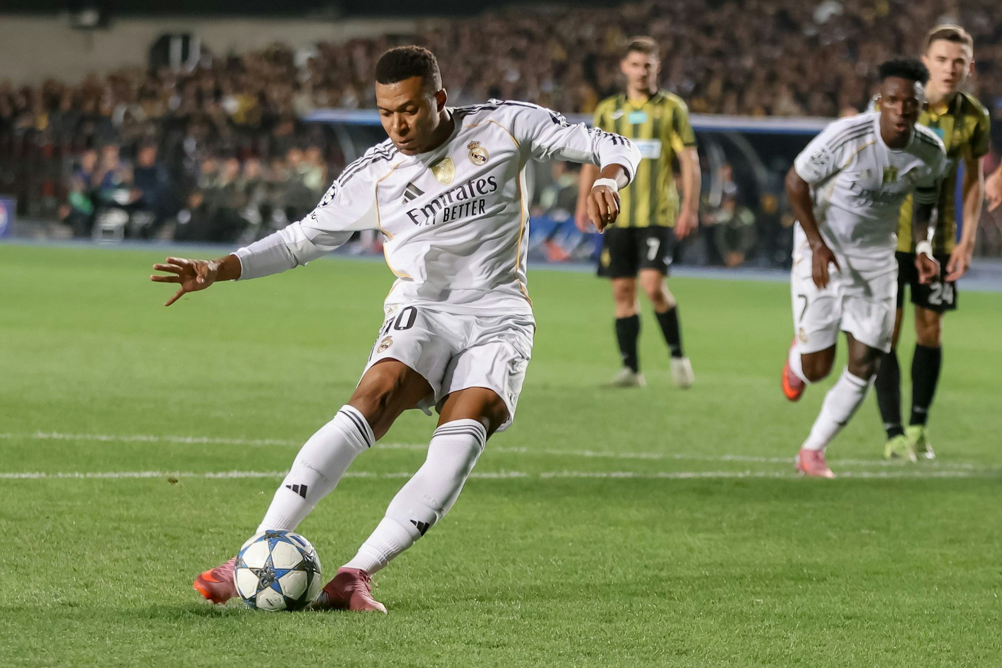 Kylian Mbappe trifft für Real Madrid nach Belieben.
