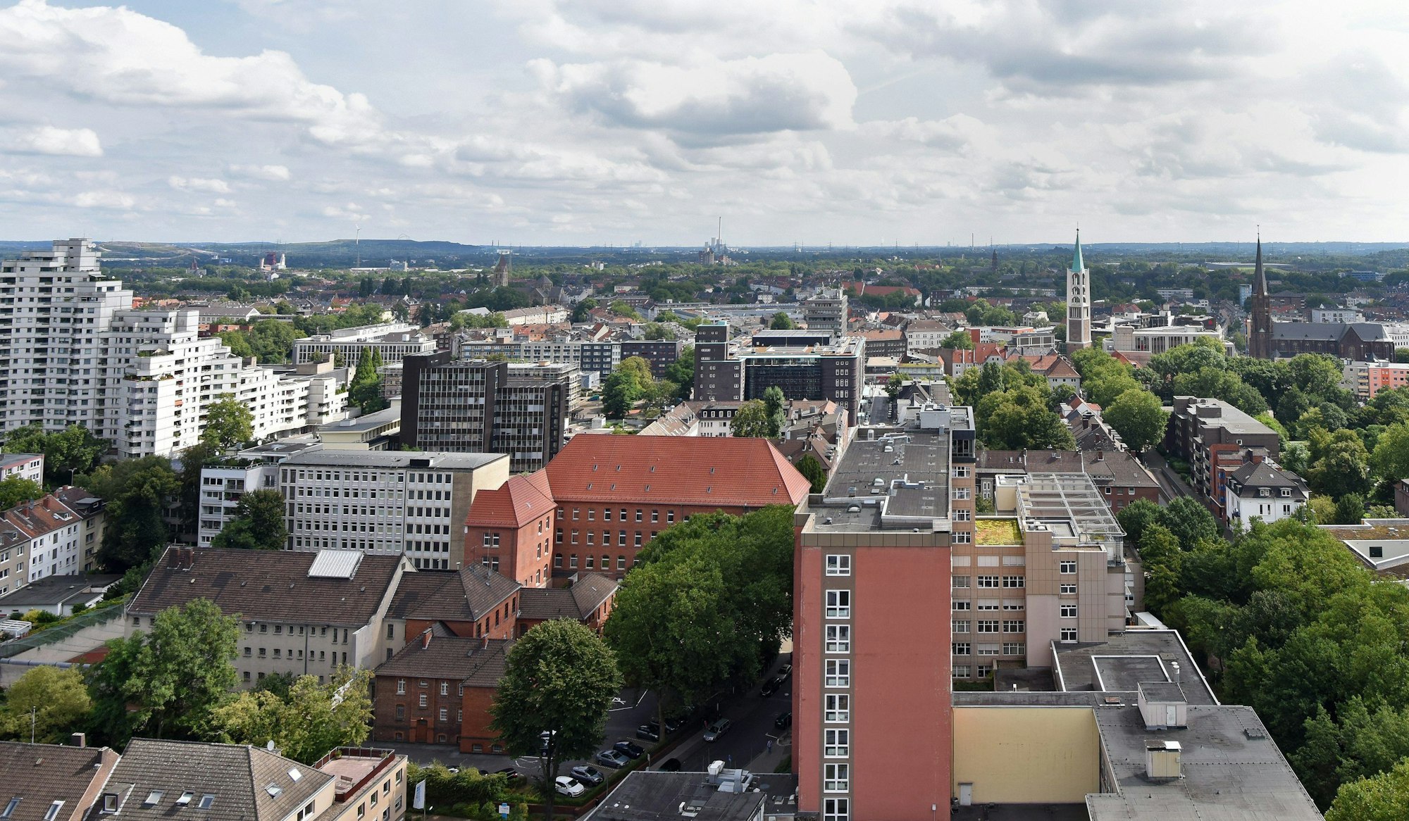 Die Innenstadt von Gelsenkirchen. Die ehemalige Bergarbeiterstadt im Ruhrgebiet ist trauriger Spitzenreiter der Statistik. (Archivbild)