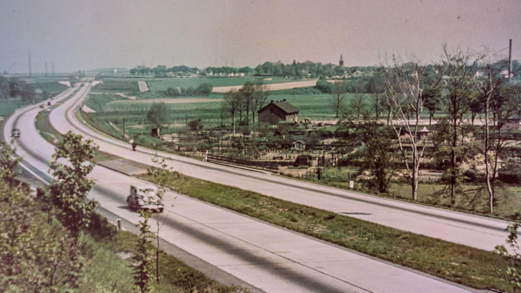 Historisches Bild Autobahn in Leverkusen. Foto: Stadt Leverkusen