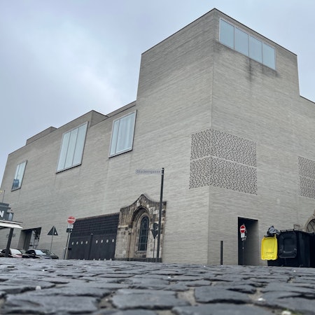 Das Kolumba in der Kölner Innenstadt nahe der Hohe Straße.