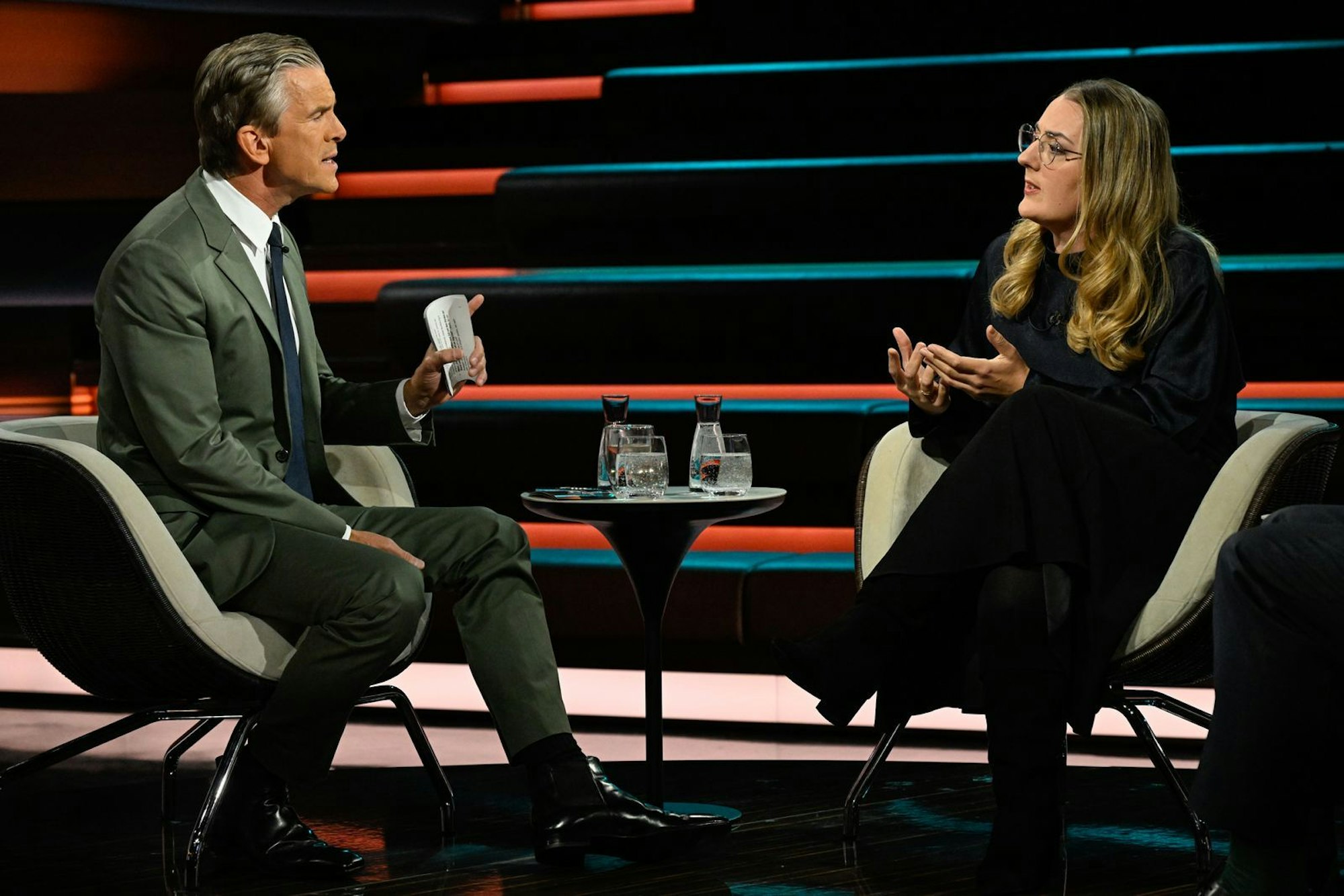 Im Gespräch mit „Markus Lanz“ kritisierte Grünen-Fraktionschefin Katharina Dröge die Aussagen von Friedrich Merz zum Bürgergeld. (Bild: ZDF / Markus Hertrich)