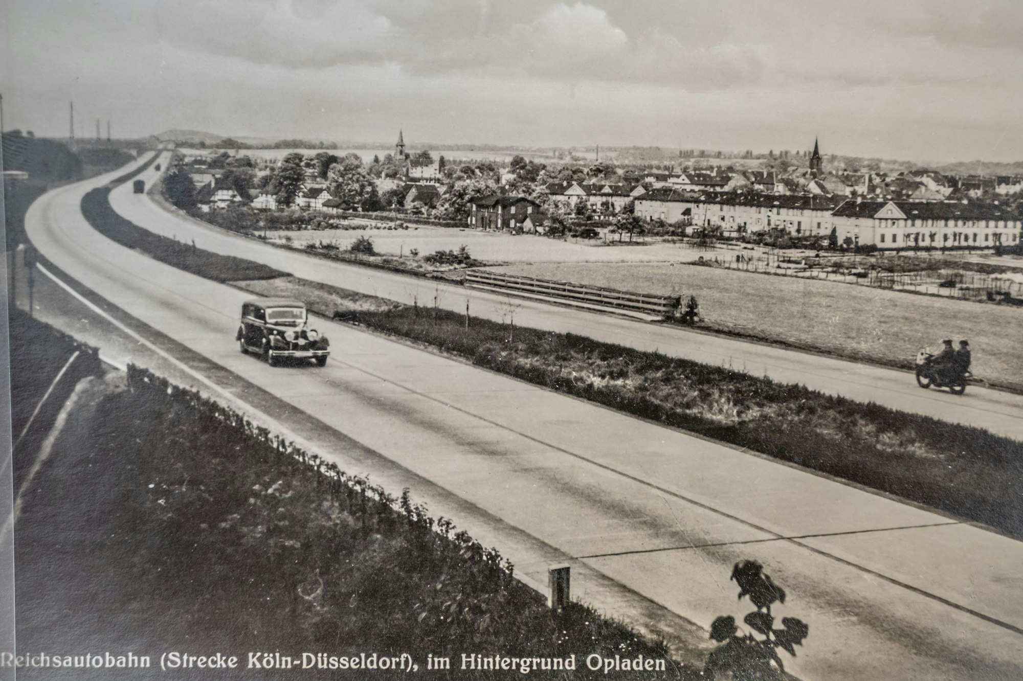 Historisches Bild Autobahn in Leverkusen. Foto: Stadt Leverkusen