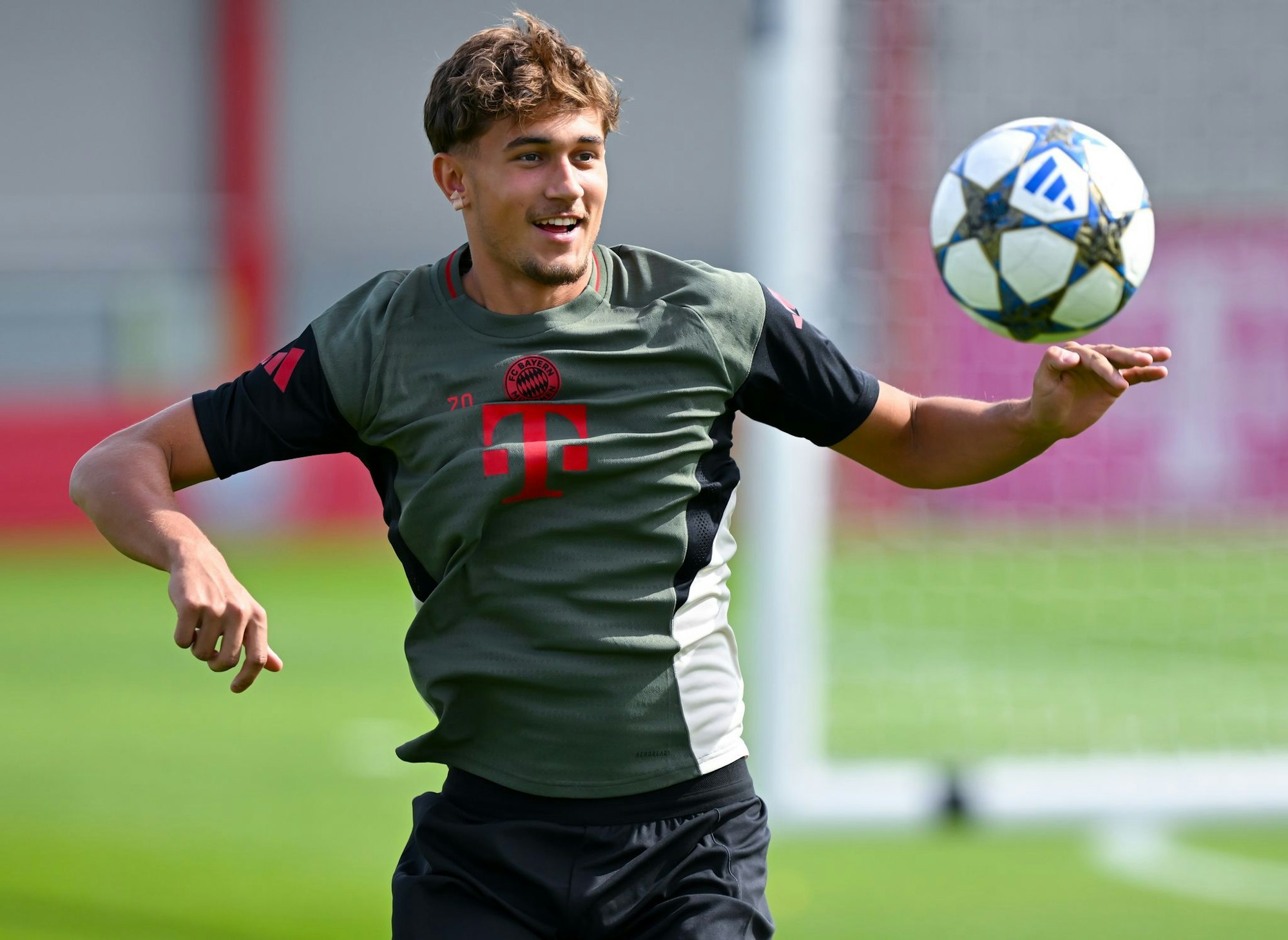 Tom Bischof kann sich auf sein U21-Debüt freuen. (Archivbild)