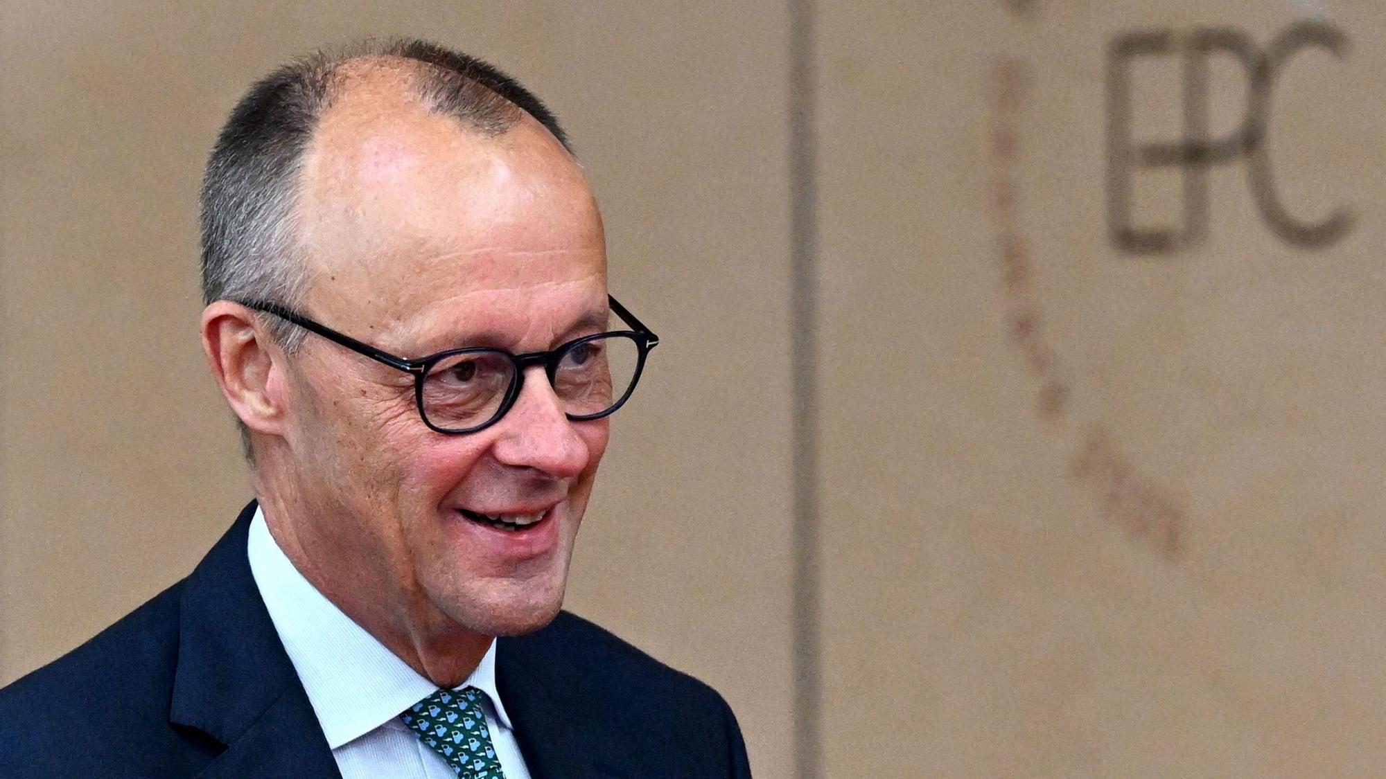 Friedrich Merz erlebt seinen ersten Tag der Deutschen Einheit als Kanzler.