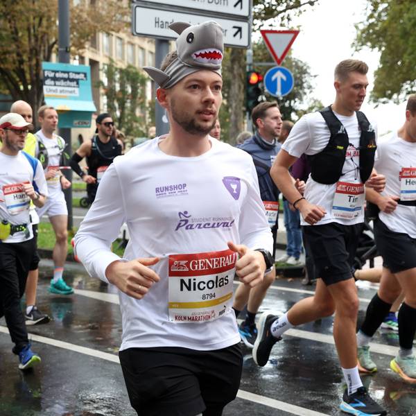 05.10.2025
Köln:
27. Generali Köln Marathon: Die Laufveranstaltung wird immer beliebter, in diesem Jahr sind 37.000 Teilnehmende angemeldet.
Foto: Martina Goyert
