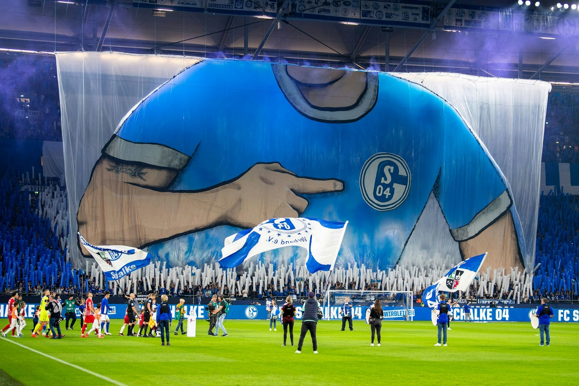 Bis 2031 spielt Schalke im Adidas-Trikot.