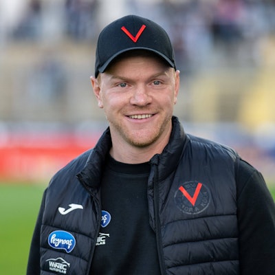 Chef-Trainer Marian Wilhelm Viktoria Koeln 1904, TSV 1860 Muenchen vs. Viktoria Koeln 1904, 3. Liga, 9. Spieltag, 01.10.2025 DFB regulations prohibit any use of photographs as image sequences and/or quasi-video Muenchen Bayern Deutschland *** Head Coach Marian Wilhelm Viktoria Koeln 1904 , TSV 1860 Muenchen vs Viktoria Koeln 1904, 3 Liga, 9 Spieltag, 01 10 2025 DFB regulations prohibit any use of photographs as image sequences and or quasi video Muenchen Bayern Germany Copyright: xkolbert-press/UlrichxGamelx