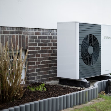 Wer in Leichlingen Erfahrungen mit Wärmepumpen gemacht hat, soll die an andere weitergeben, so die Idee der Stadt.