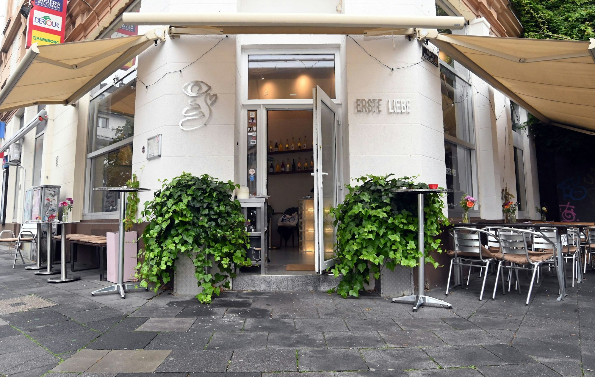 Außenansicht des Lokals Erste Liebe an der Weyerstraße