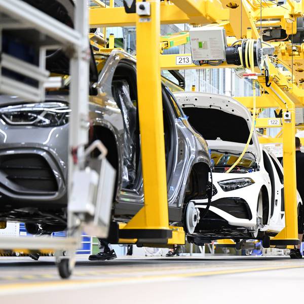 Mercedes-Benz PKW werden im Werk Rastatt gefertigt.