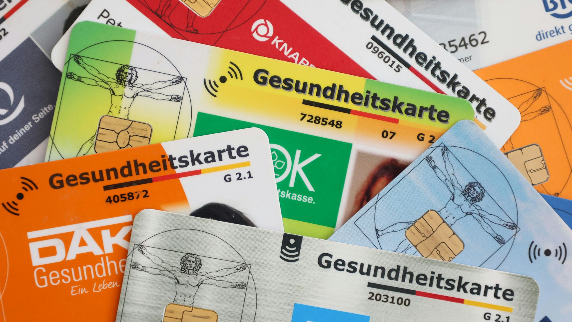 Müssen Menschen mit höherem Einkommen demnächst auch anteilig mehr Sozialabgaben wie Krankenkassenbeiträge zahlen?