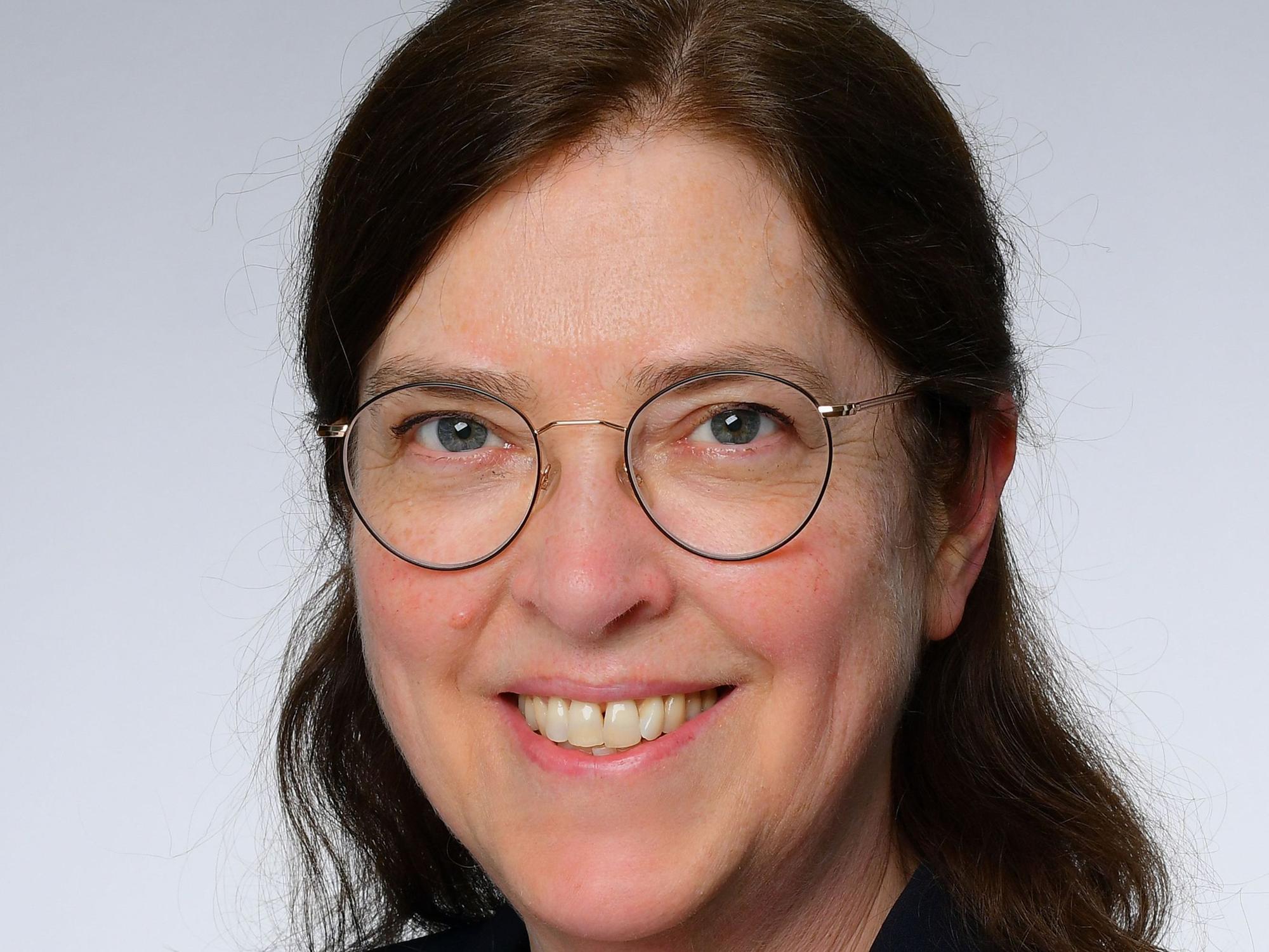 Portrait Nicola Bauer Medizinische Fakultät Dekanat