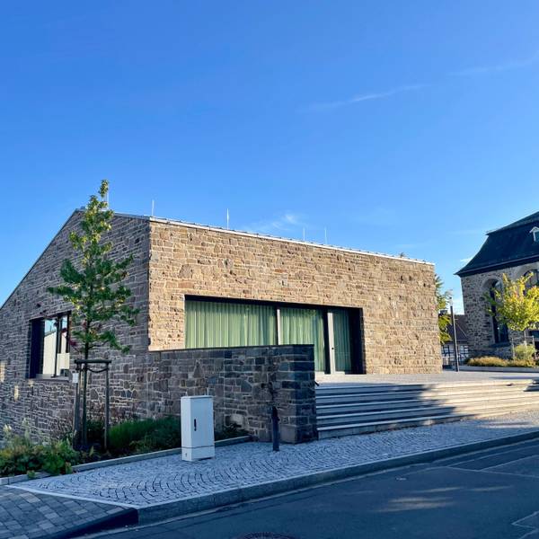 Das evangelische Gemeindehaus in Witzhelden.