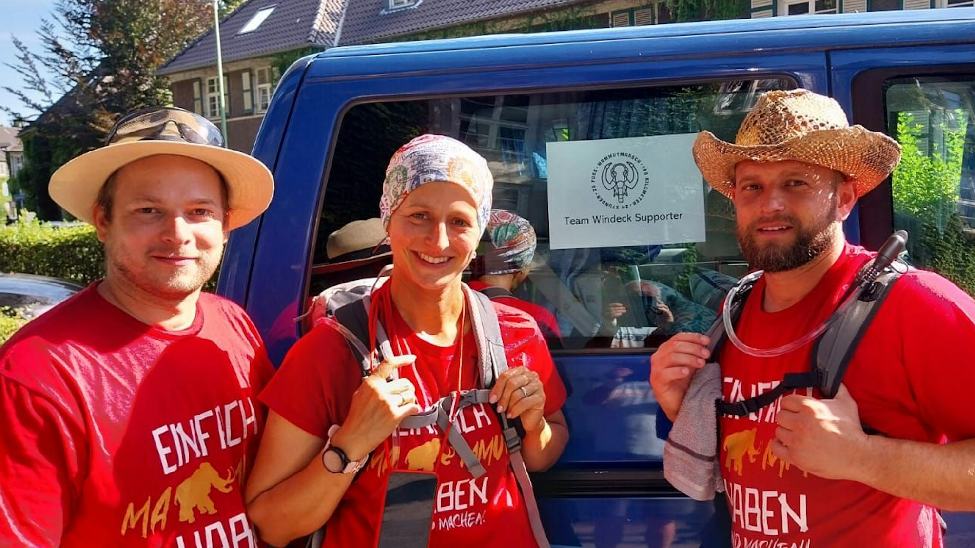 Die drei Geschwister machten sich zum Mammut-Lauf auf die Socken.