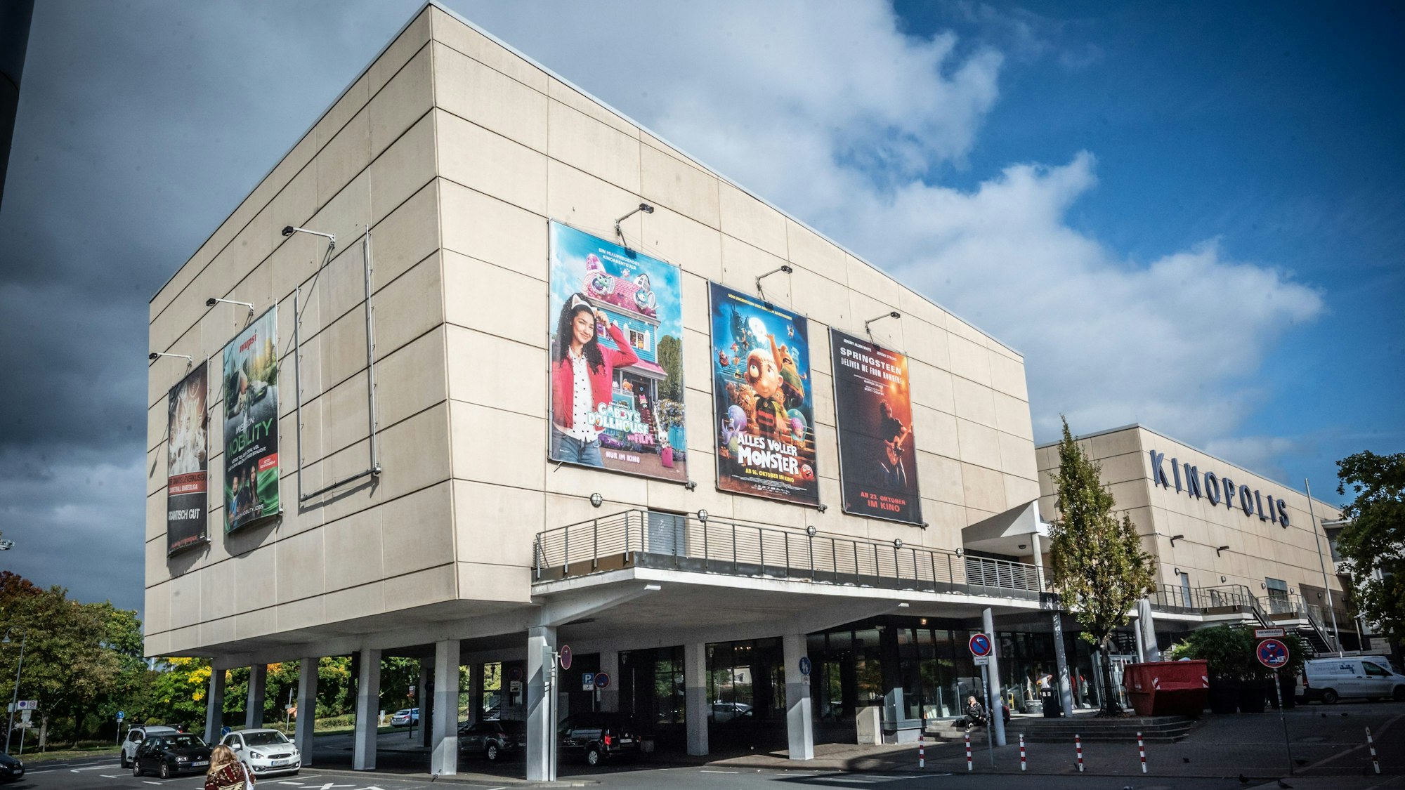 „Große Themen auf großer Leinwand“ im Kommunalen Kino der VHS im Forum, im Wiesdorfer Kinopolis und im Opladener Scala versprechen die Veranstalter