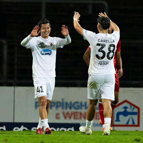 Cologne Cup 2025 09.10.2025 Soichiro Kozuki Viktoria Köln, 41 jubelt mit Samuele Carella Viktoria Köln, 38 nach dessen Tor zum 1:0 beim Cologne Cup 2025 im Spiel 1. FC Köln gegen Viktoria Köln am 09.10.2025 im Südstadion in Köln *** Cologne Cup 2025 09 10 2025 Soichiro Kozuki Viktoria Köln, 41 cheers with Samuele Carella Viktoria Köln, 38 after his goal for 1 0 during the Cologne Cup 2025 in the match 1 FC Köln vs Viktoria Köln on 09 10 2025 at Südstadion in Cologne Copyright: xBEAUTIFULxSPORTS/Meuselx