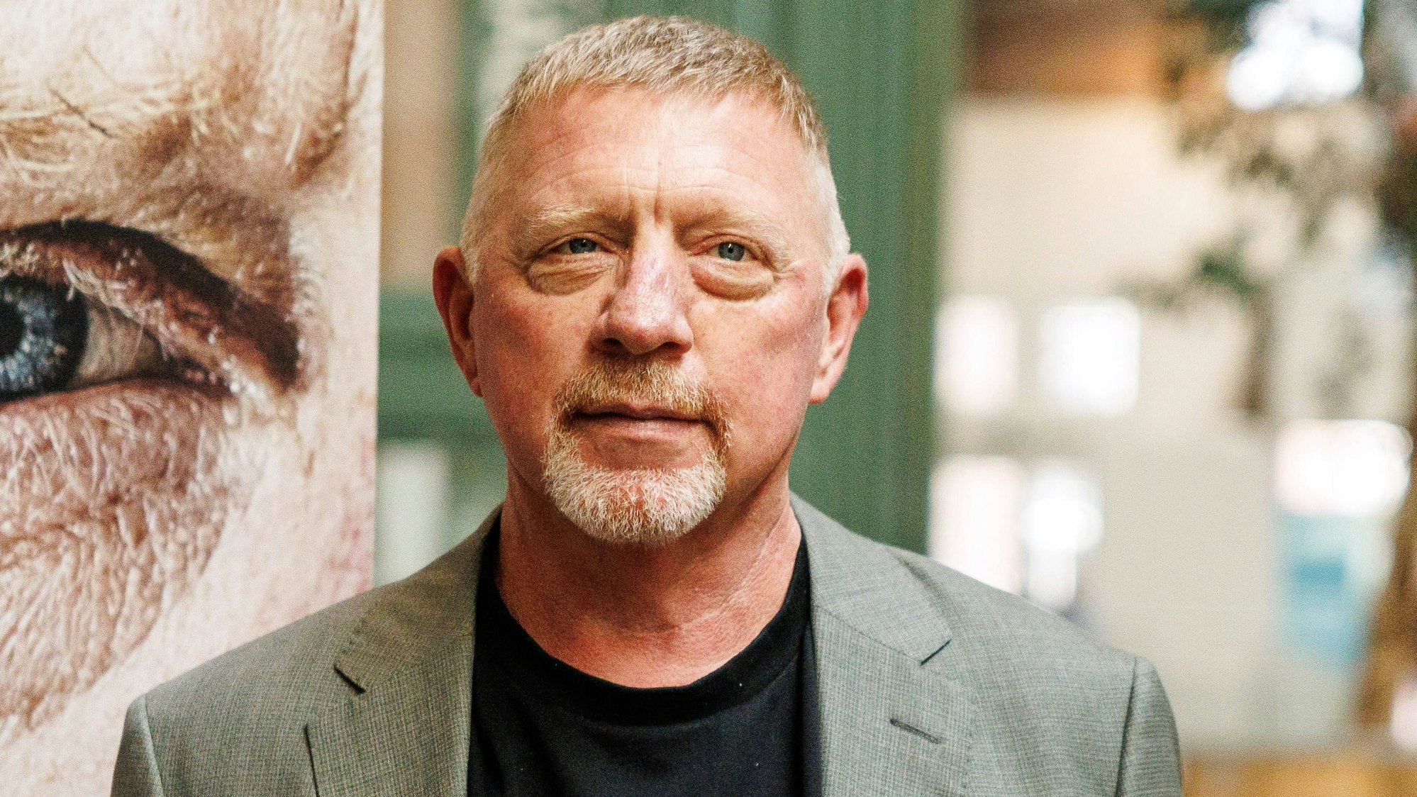 The Netherlands, 2025-10-08 17:40:05 NLD/Amsterdam/20251008 - Boris Becker with his book BinnenThis is the story of a legend who lost everything how he survived, started over and found light in the darkest moments of his life.Photographer: NL Beeld / ArjoFrank FotografieIn the photo: Boris Becker Credit: NL Beeld / Arjo Frank PUBLICATIONxNOTxINxNED Copyright: xx x