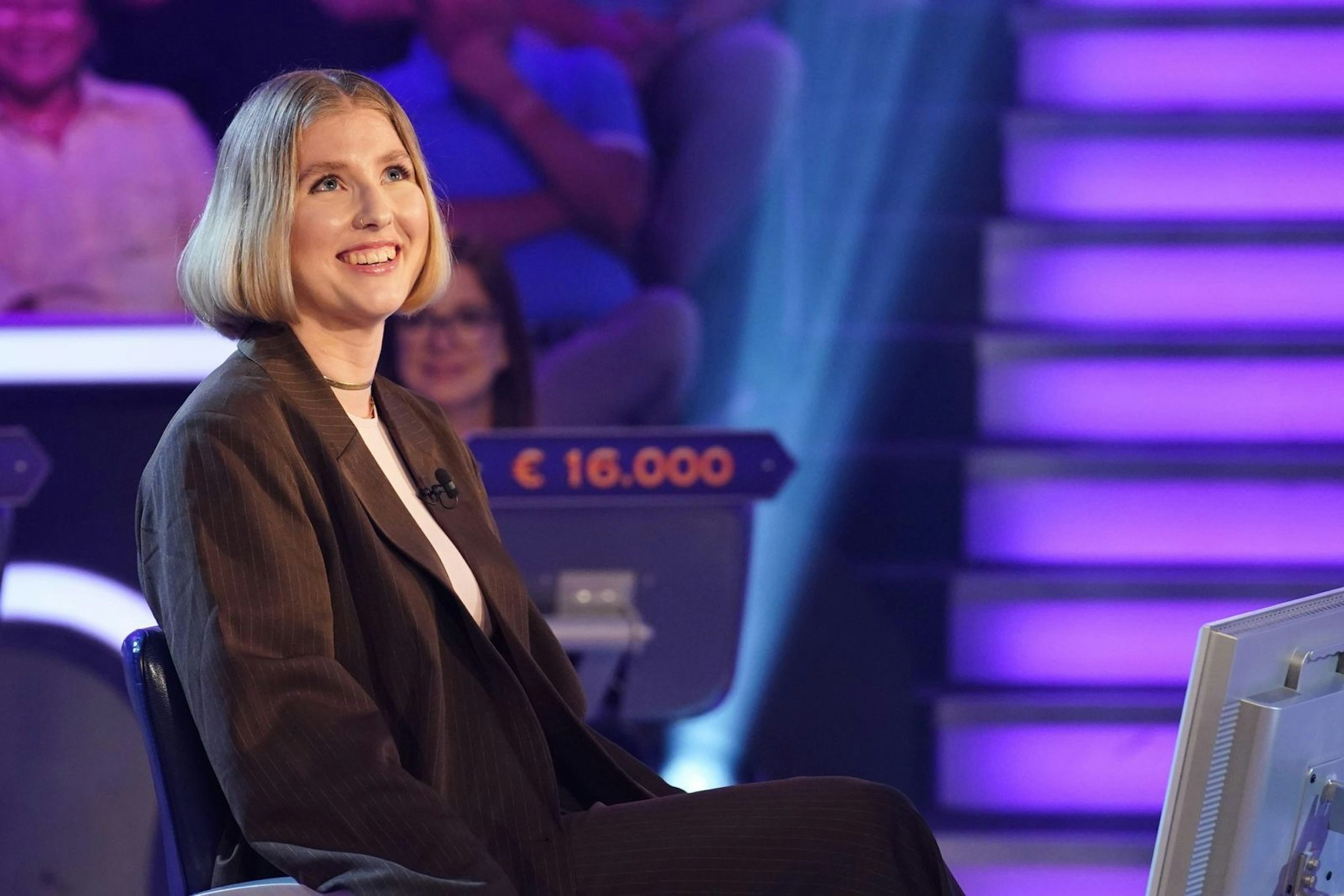Statt 16.000 Euro nimmt Olivia Reichert sogar 30.000 Euro mit nach Hause. (Bild: RTL / Stefan Gregorowius)