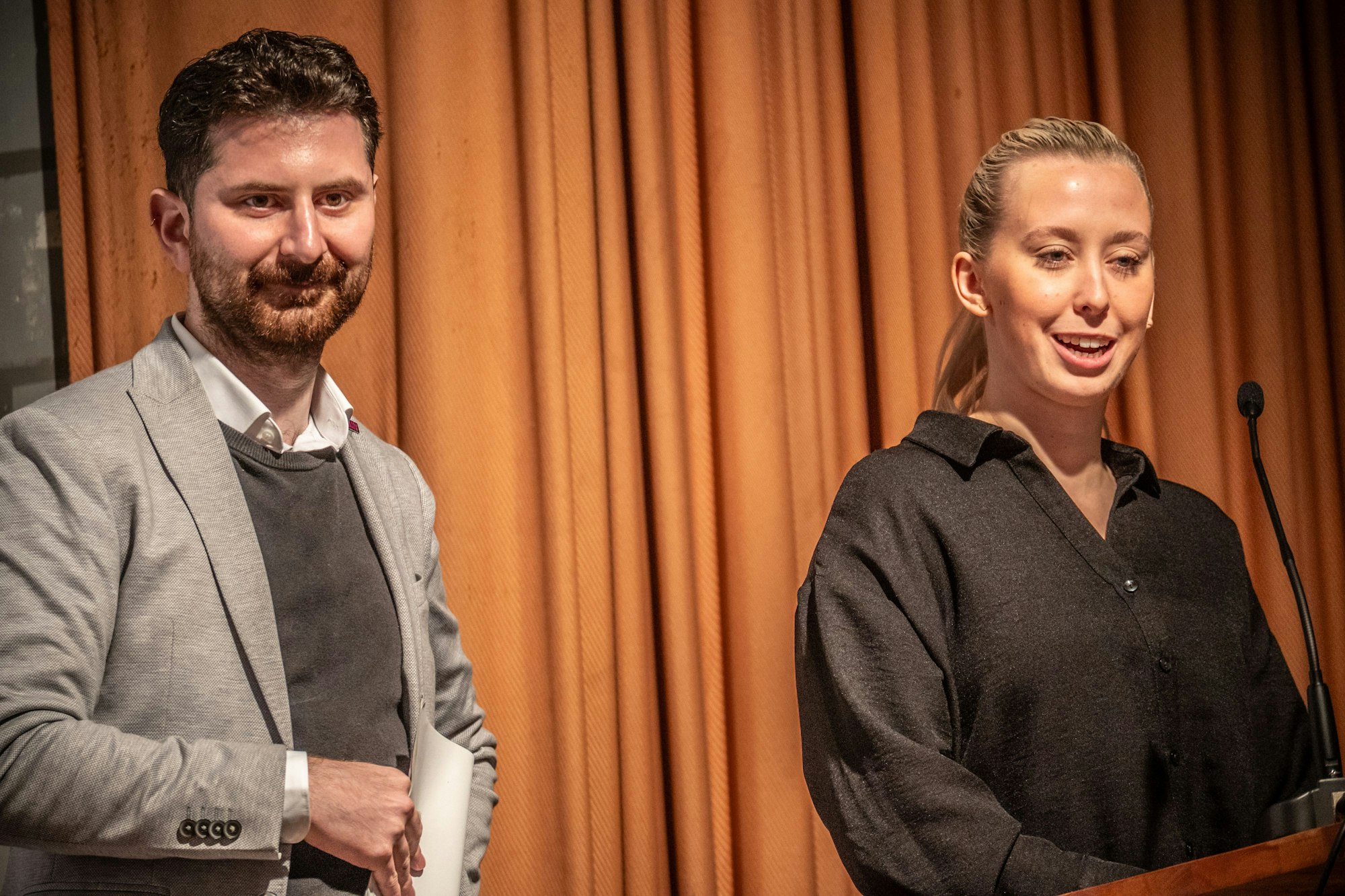 Jusos Lena Marie Angermann
Varol Kiyar SPD Parteitag im Saal Norhausen. Bild: Ralf Krieger