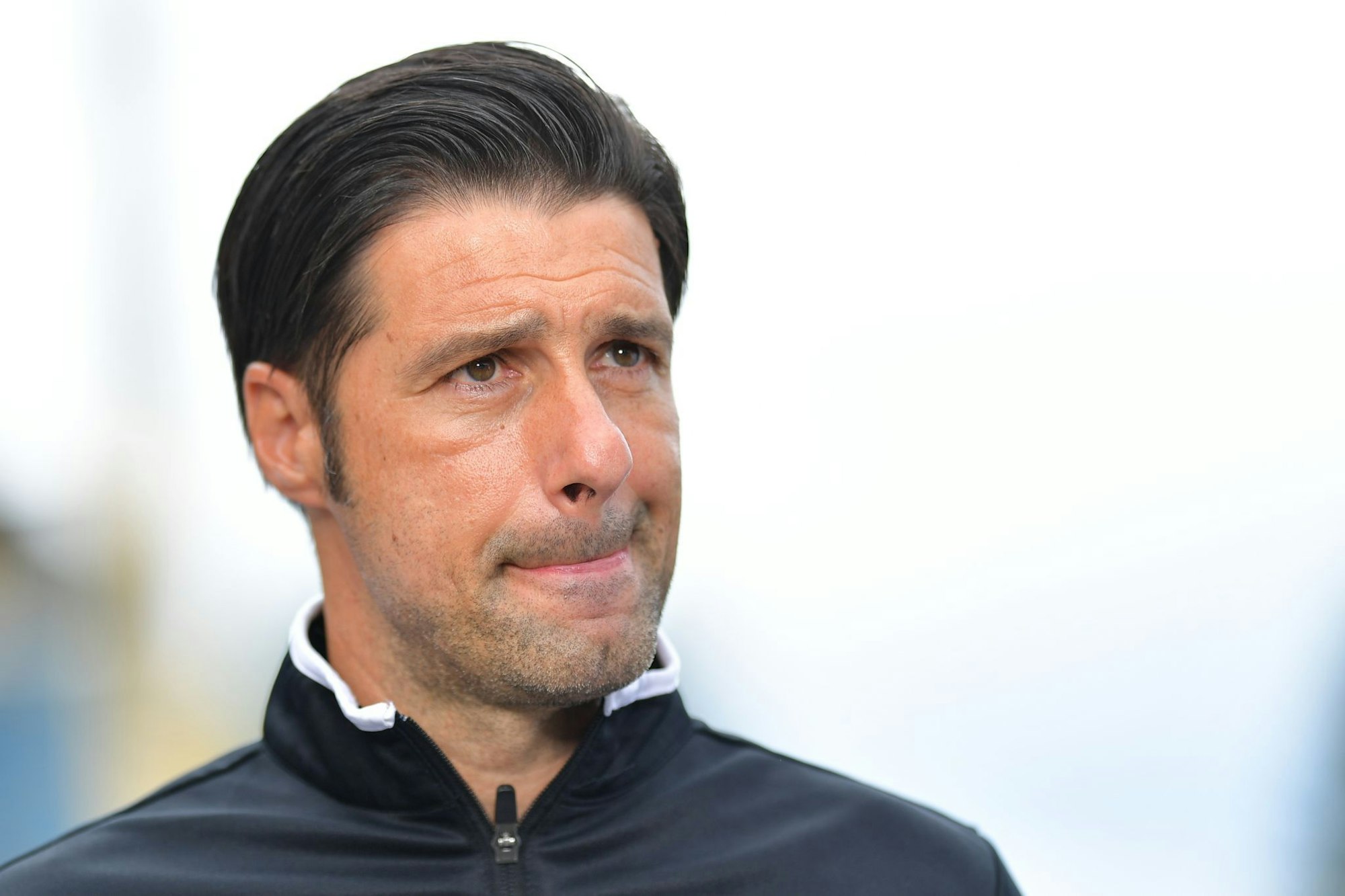 Kommt mit der Erfahrung von vielen Co-Trainer-Stationen zum Zweitligisten Fortuna Düsseldorf: Ilia Gruev (Archivbild)