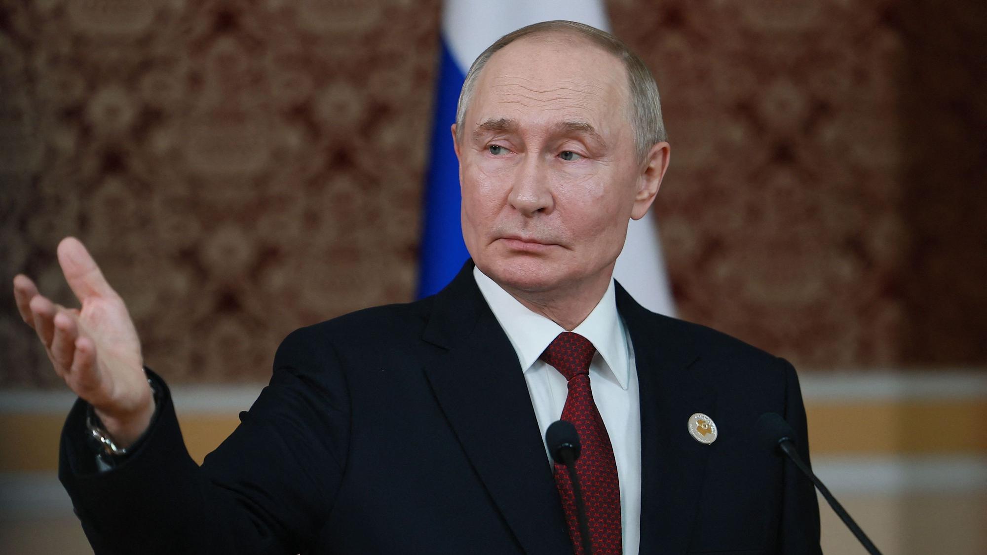 Kremlchef Wladimir Putin und die russischen Streitkräfte setzen offenbar weiter auf Provokationen an der Nato-Grenze. (Archivbild)