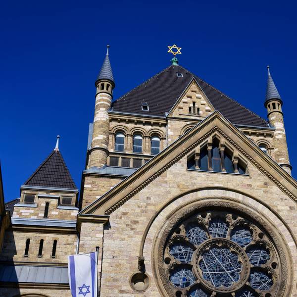 Die Synagoge im Kölner Rathenauviertel: Am 7. Oktober 2026 finden Gedenkveranstaltungen zum Jahrestag des Hamas-Terrors statt.