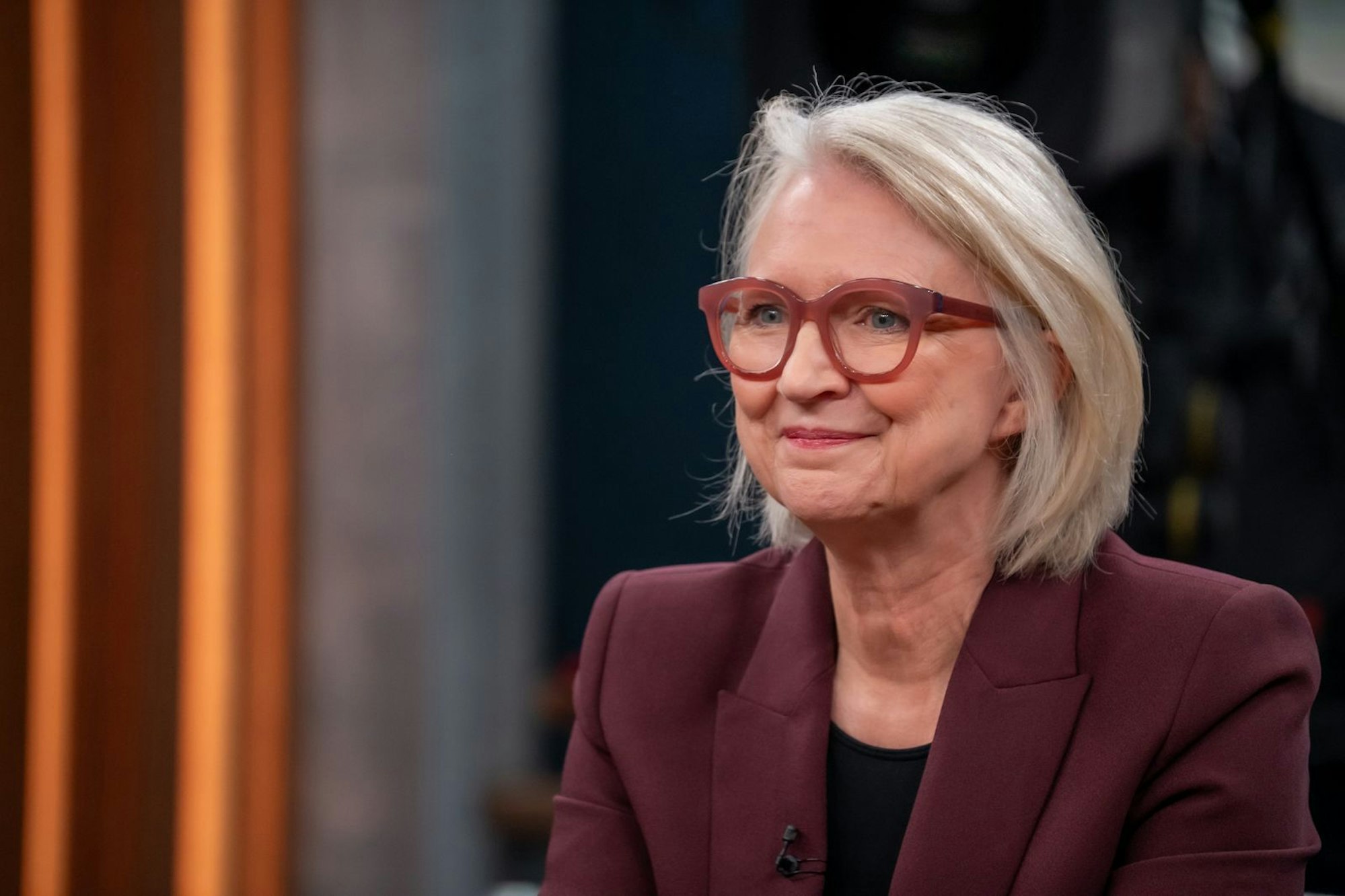 Wirtschaftsweise Monika Schnitzer kritisiert die Finanzpolitik der Bundesregierung. (Bild: ARD/Thomas Ernst)