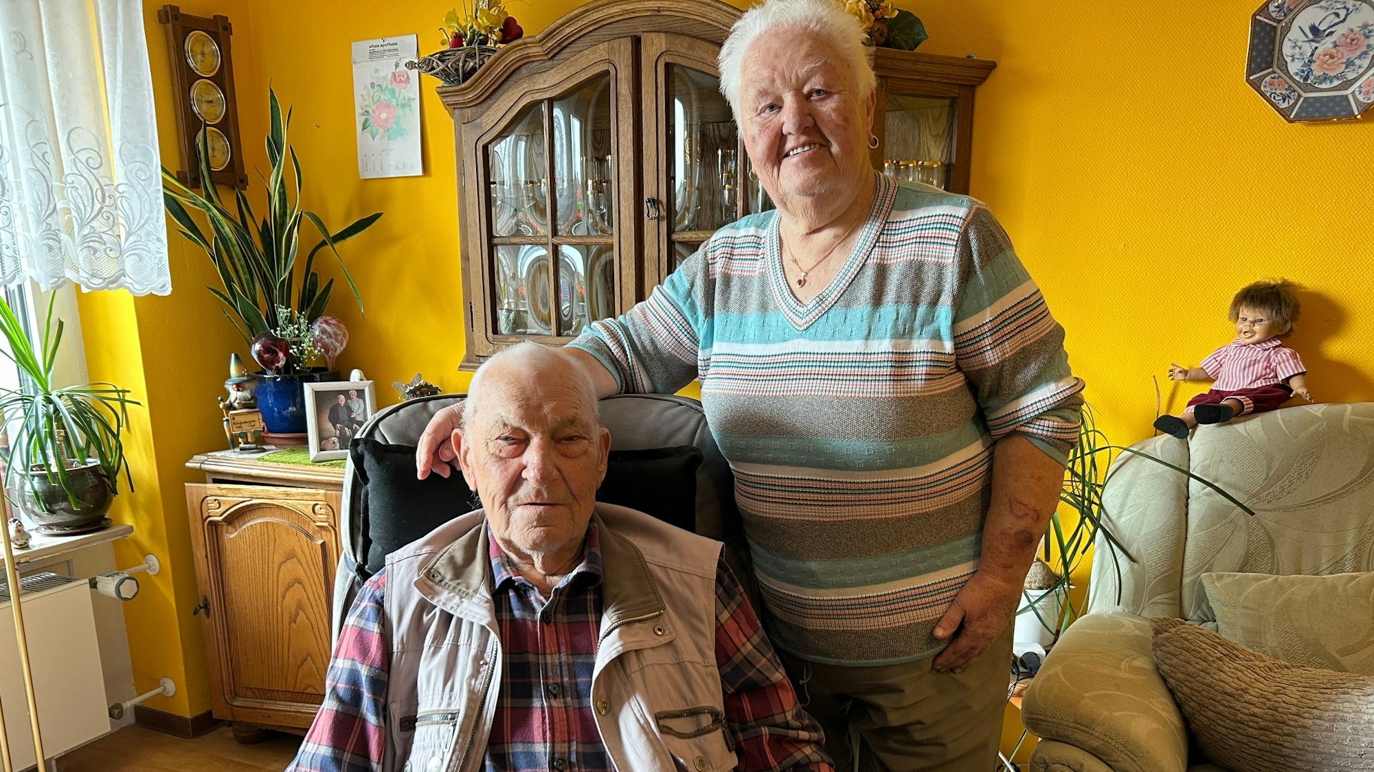 Annemarie (85) und Hans-Jürgen (88) Strube aus Steinbüchel feiern am 15. Oktober ihre Eiserne Hochzeit.