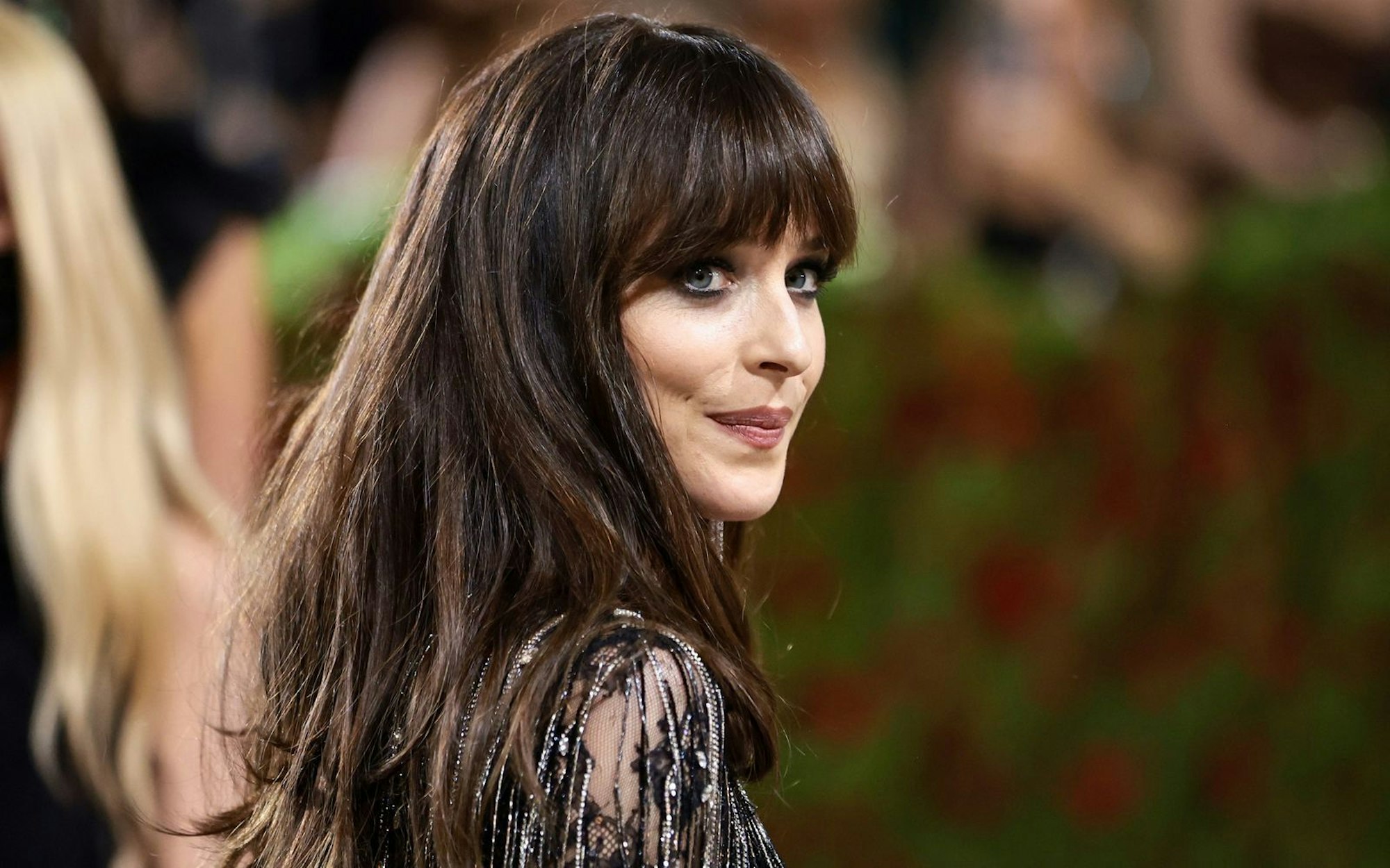 Rückendeckung von der Hauptdarstellerin Dakota Johnson erhält „Madame Web“ nicht gerade. Sie könne die Verrisse des Films verstehen, sagte sie in einem Interview. (Bild: 2022 Getty Images/Jamie McCarthy)
