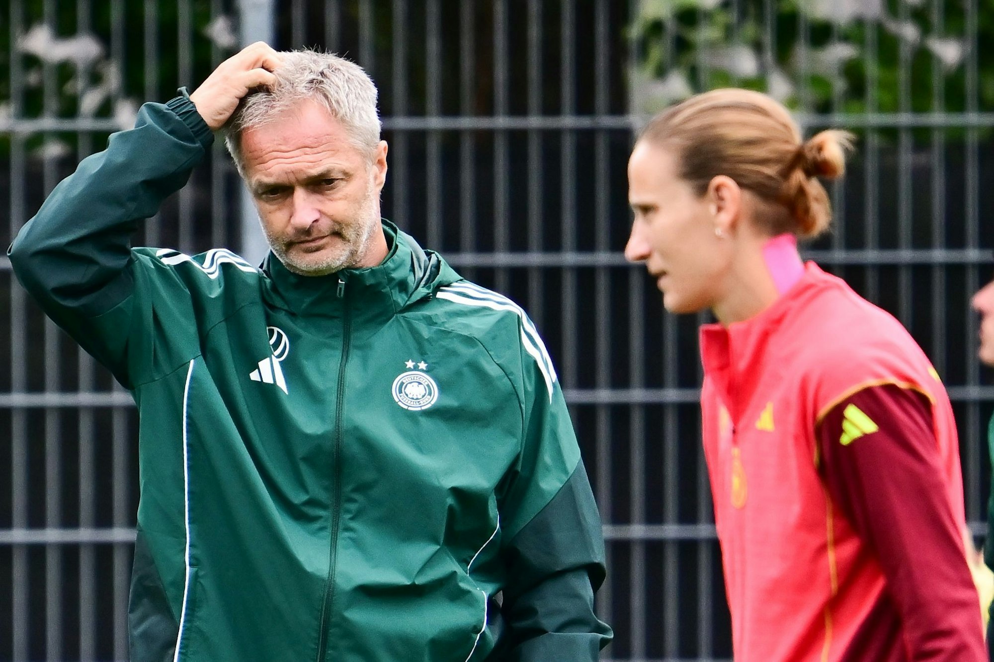 Bundestrainer Christian Wück muss auf Stammkeeperin Ann-Katrin Berger verzichten. (Archivbild)