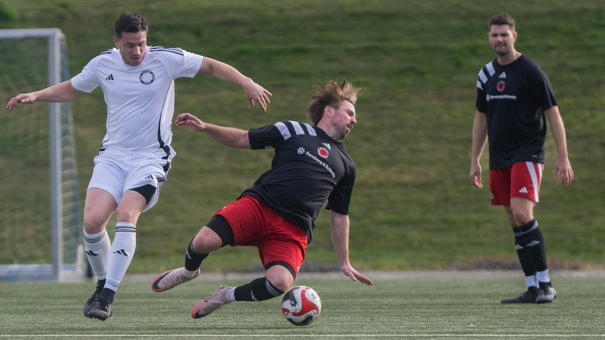 Das Bild zeigt eine Szene der Partie zwischen DHO und Lommersum.