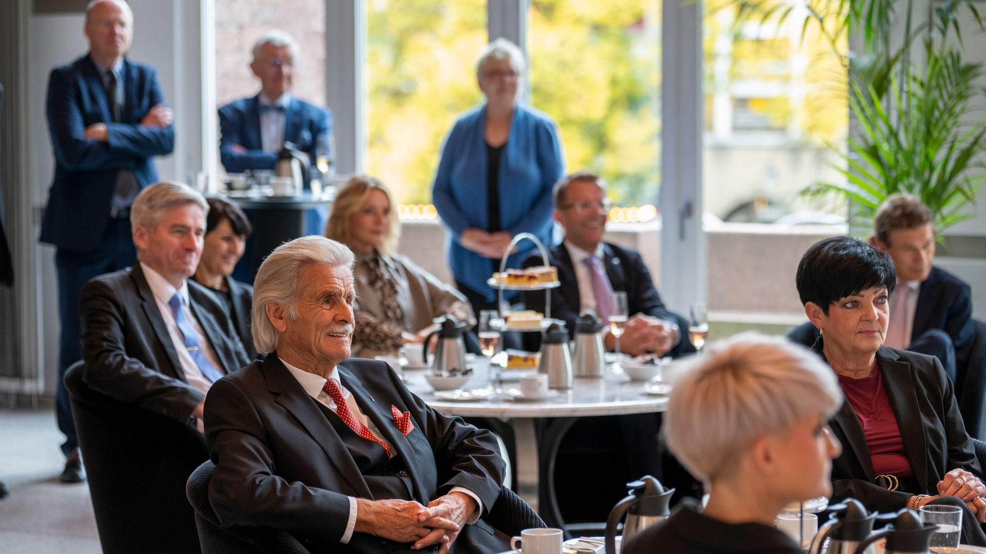 13.10.2025, Köln: Der 85. Geburtstag von Helmut Haumann wird gefeiert. Die Oberbürgermeisterin Henriette Reker gibt einen Empfang für Manager, Förderer und Kommunalpolitiker. Foto: Uwe Weiser