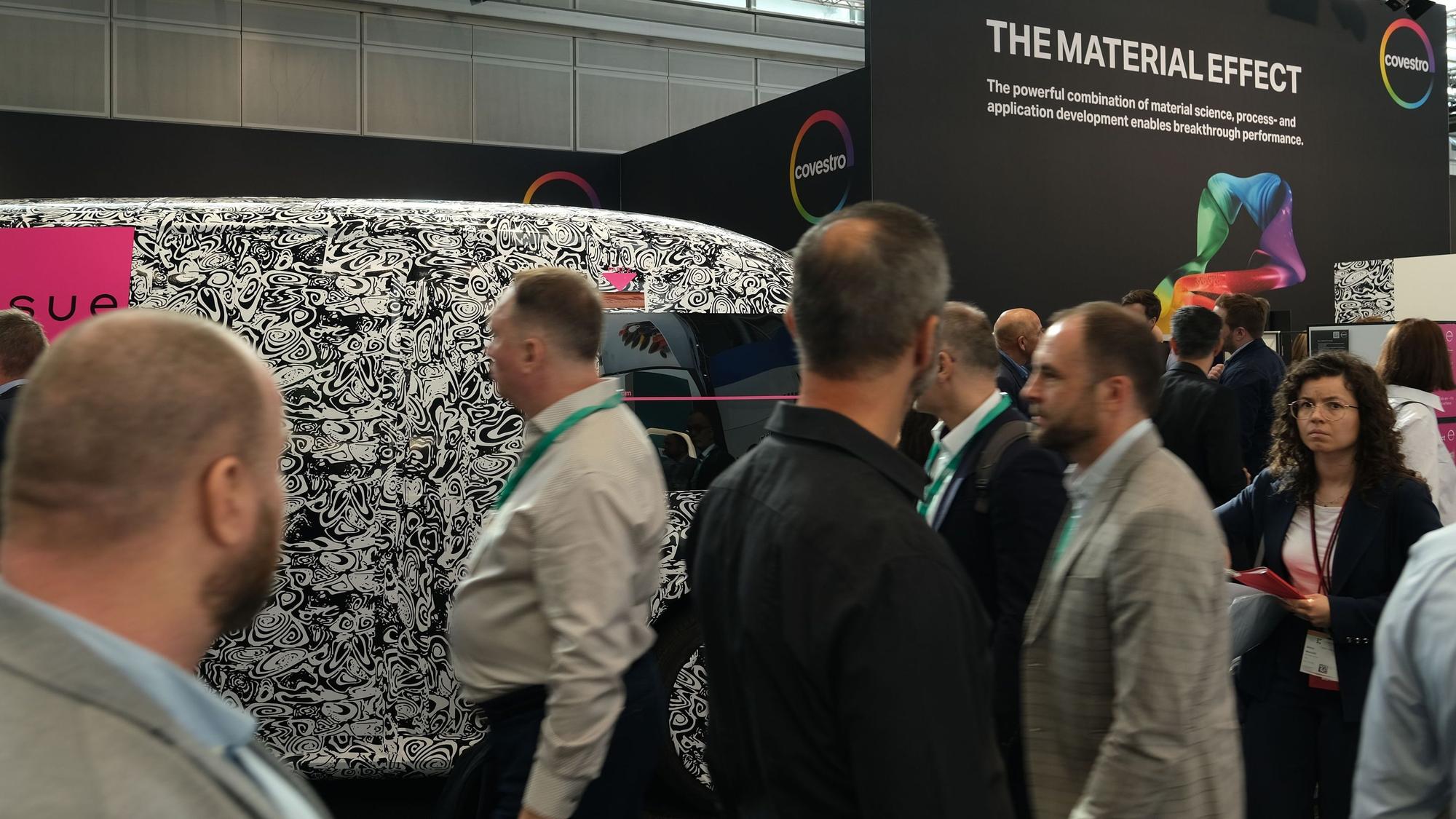 Der Stand von Covestro auf der Kunststoffmesse in Düsseldorf