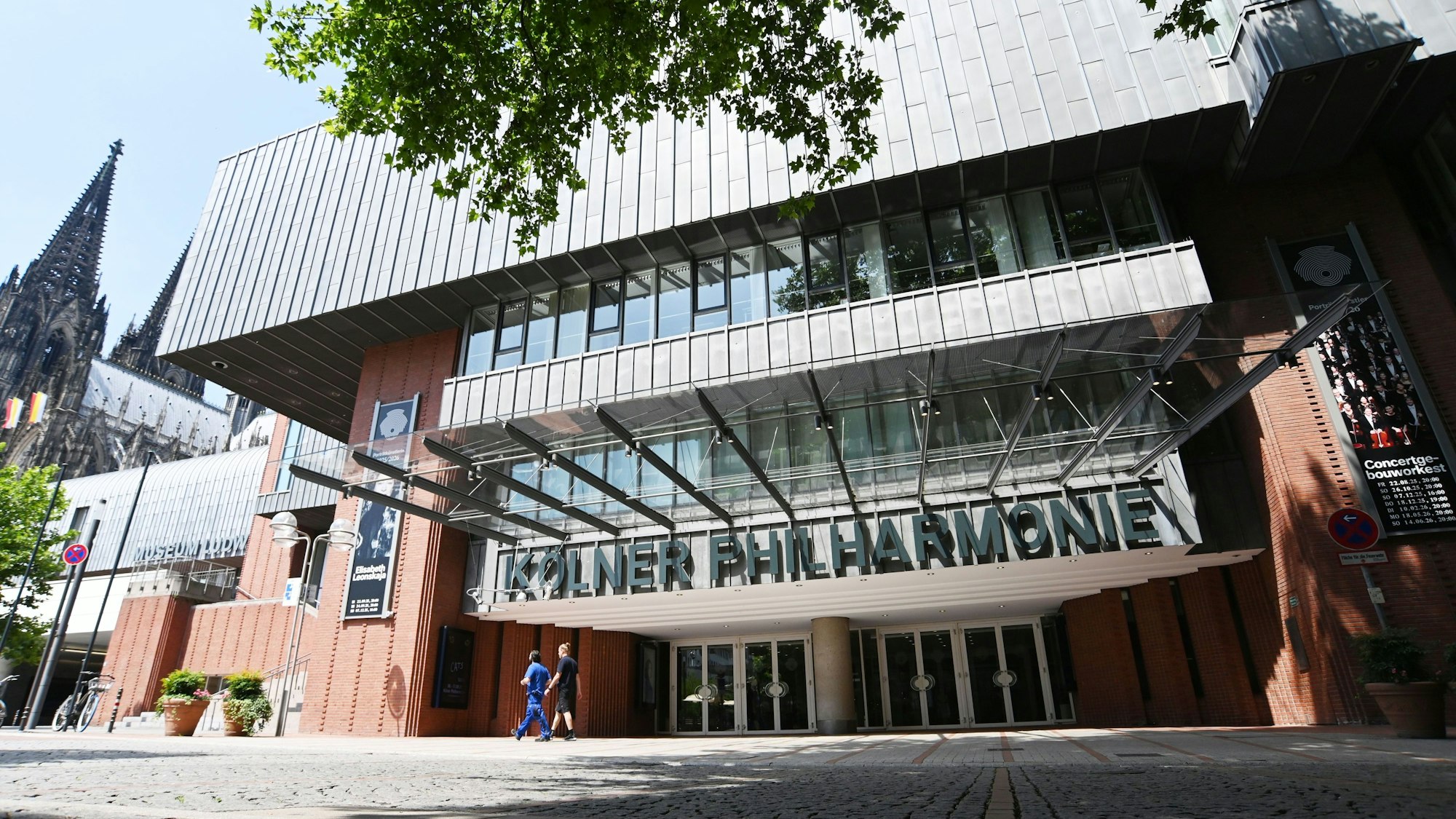 Der Eingangsbereich der Kölner Philharmonie.