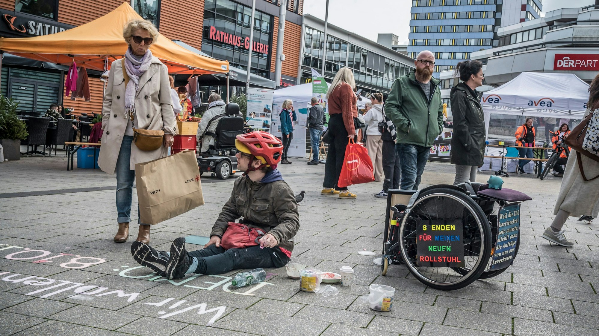 Verkaufsoffener Sonntag Ende September 2024 und ein kleiner Umwelmarkt auf dem Rathaus-Vorplatz
