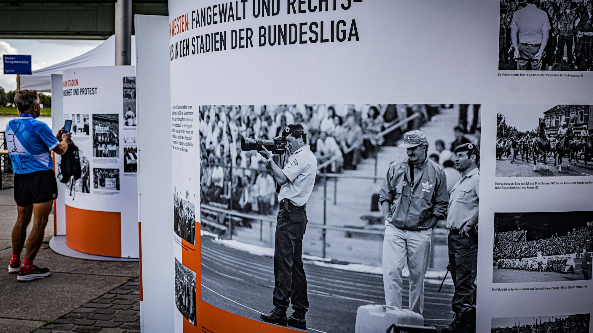 Die Ausstellung auf der Terrasse des Sportmuseums.