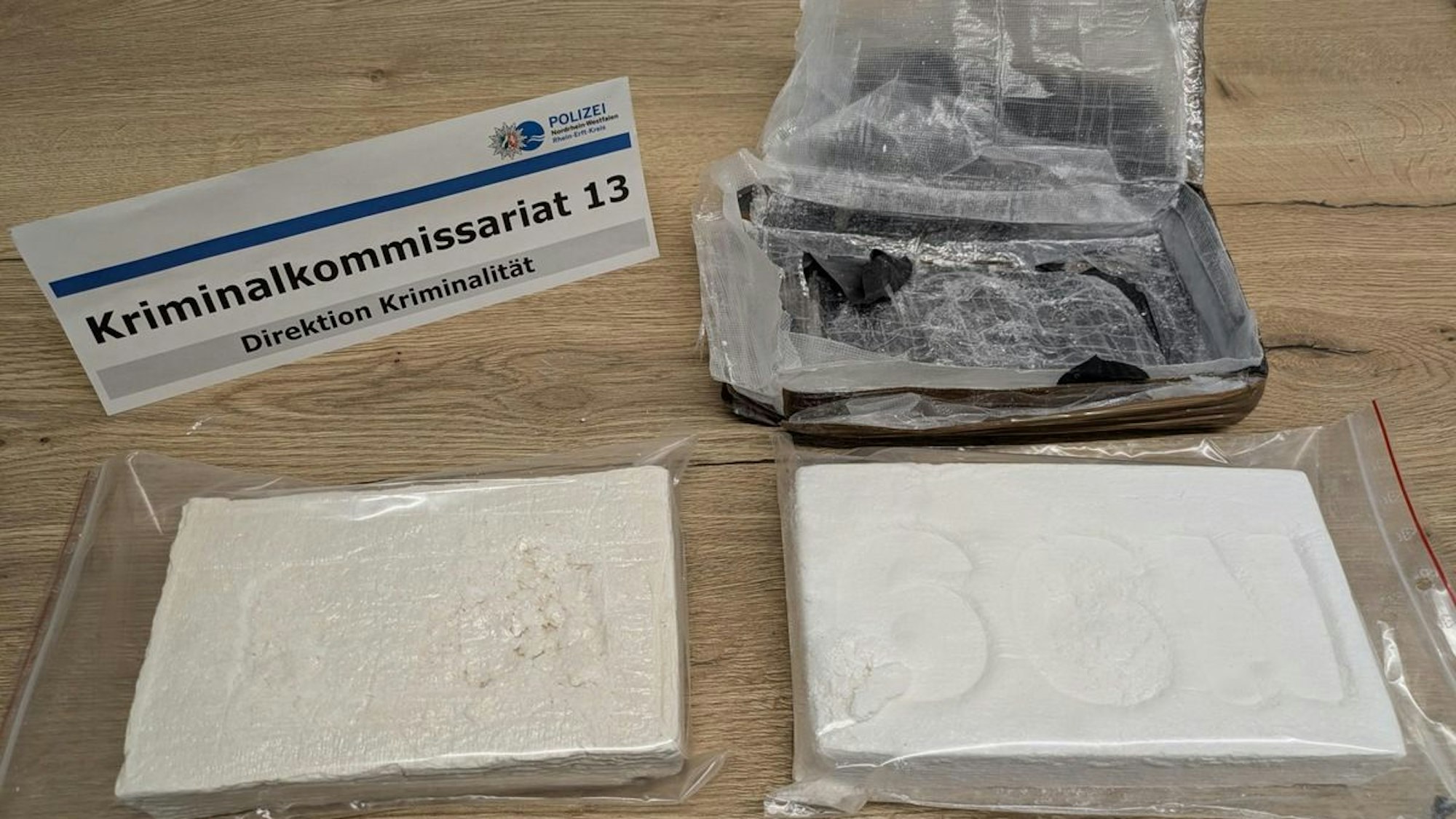 Das von der Polizei sichergestellte Auto des Mannes.