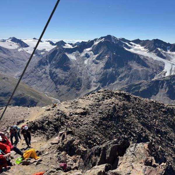 Die Aussicht beim Bergsteigen im Ötztal.