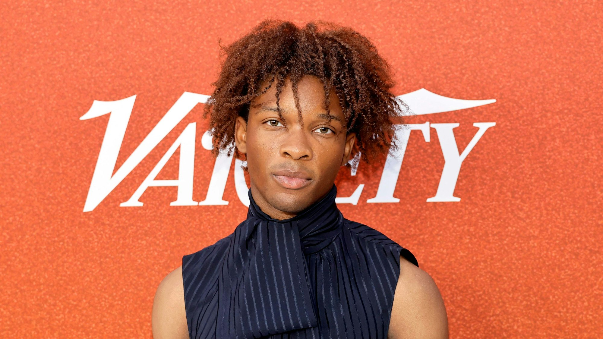 D4vd posiert für Fotografen.