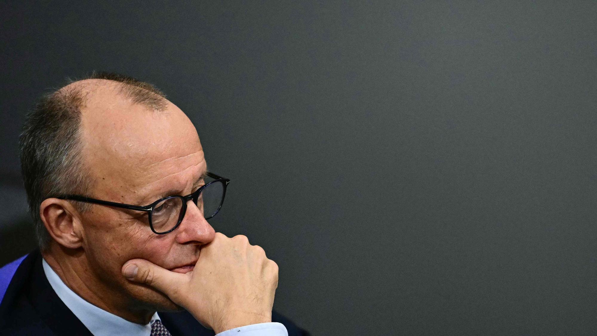 Friedrich Merz am Donnerstag (16. Oktober) im Bundestag. Der Kanzler steht unter großem Druck.