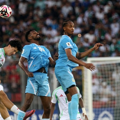 Algerie vs la Somalie qualification pour la Coupe du Monde de la Le joueur Algerien Ibrahim Maza L en action, lors du match de football des eliminatoires de la Coupe du Monde de la FIFA 2026 entre la Somalie et l Algerie a Oran, Algerie, le 09 octobre 2025 Photo By Billel Bensalem / APP oran Algerie Copyright: xAPPxAlgeriexPressxPhotosxBillelxBensalemx/xAPPx IMG_3349